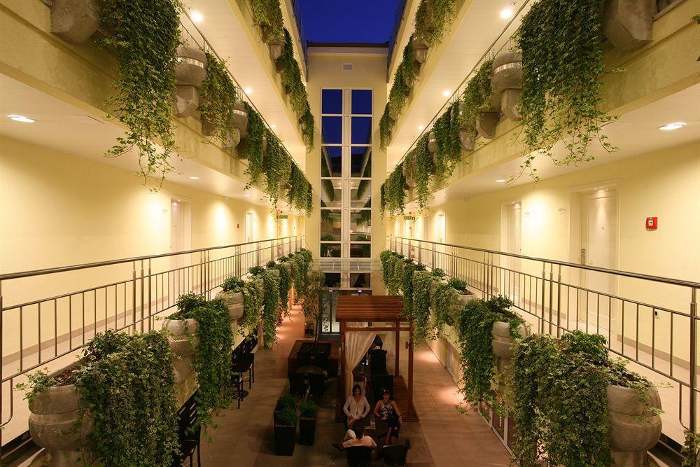 Valamar Atrium Residence Baška Eksteriør bilde