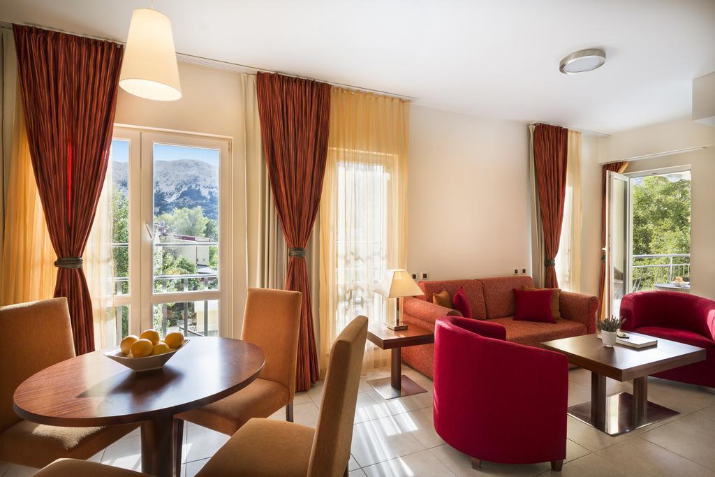 Valamar Atrium Residence Baška Eksteriør bilde